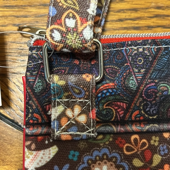 Hancock Fabrics: Crossbody Bag, Adjustable Strap - Picture 10 of 13